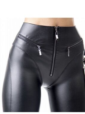 Iron by Mironova sculpting black leather pants size xs